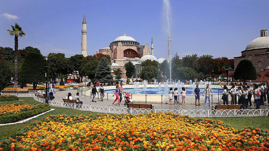 İstanbul'a üç ayda 3,7 milyon turist! İlk sırada hangi ülke var? 25